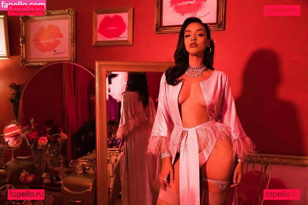 Izabela Guedes / Izabela4 / izabelag4 Onlyfans Photo Gallery 