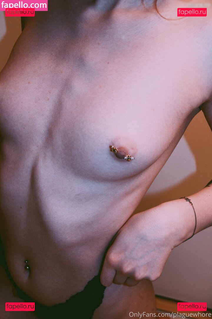 Plaguewhore Onlyfans Photo Gallery 