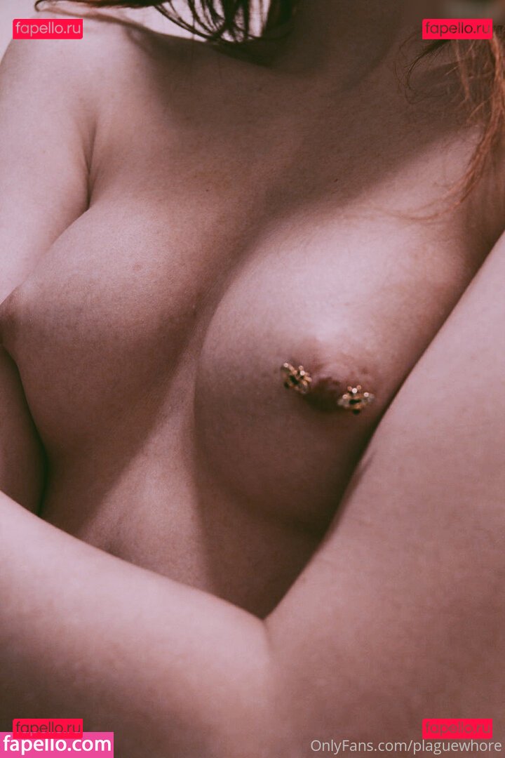 Plaguewhore Onlyfans Photo Gallery 