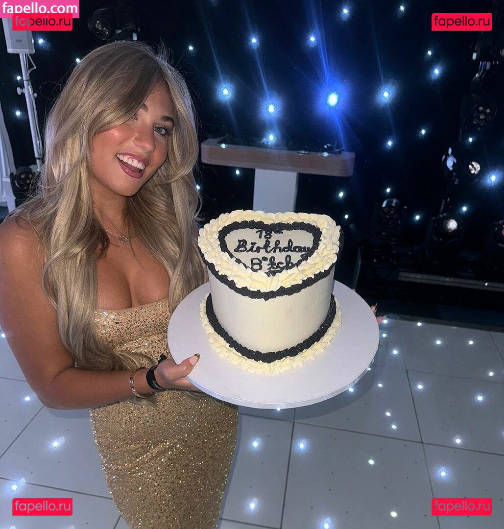 Rosie McClelland / rosiergm Onlyfans Photo Gallery 