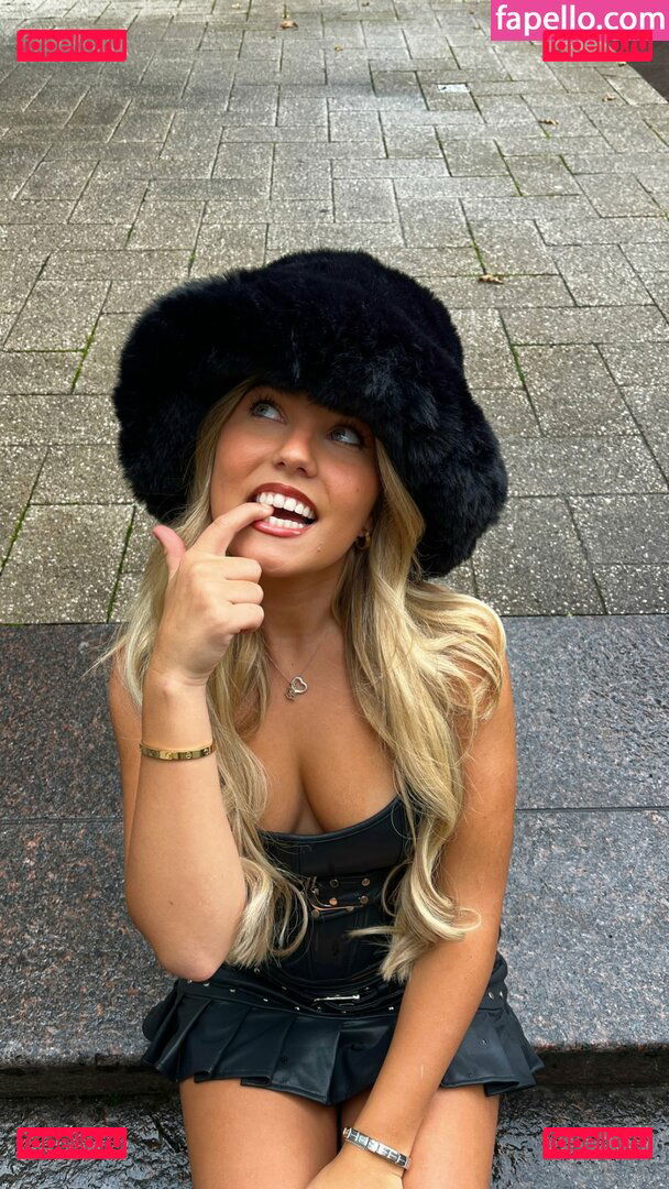 Rosie McClelland / rosiergm Onlyfans Photo Gallery 