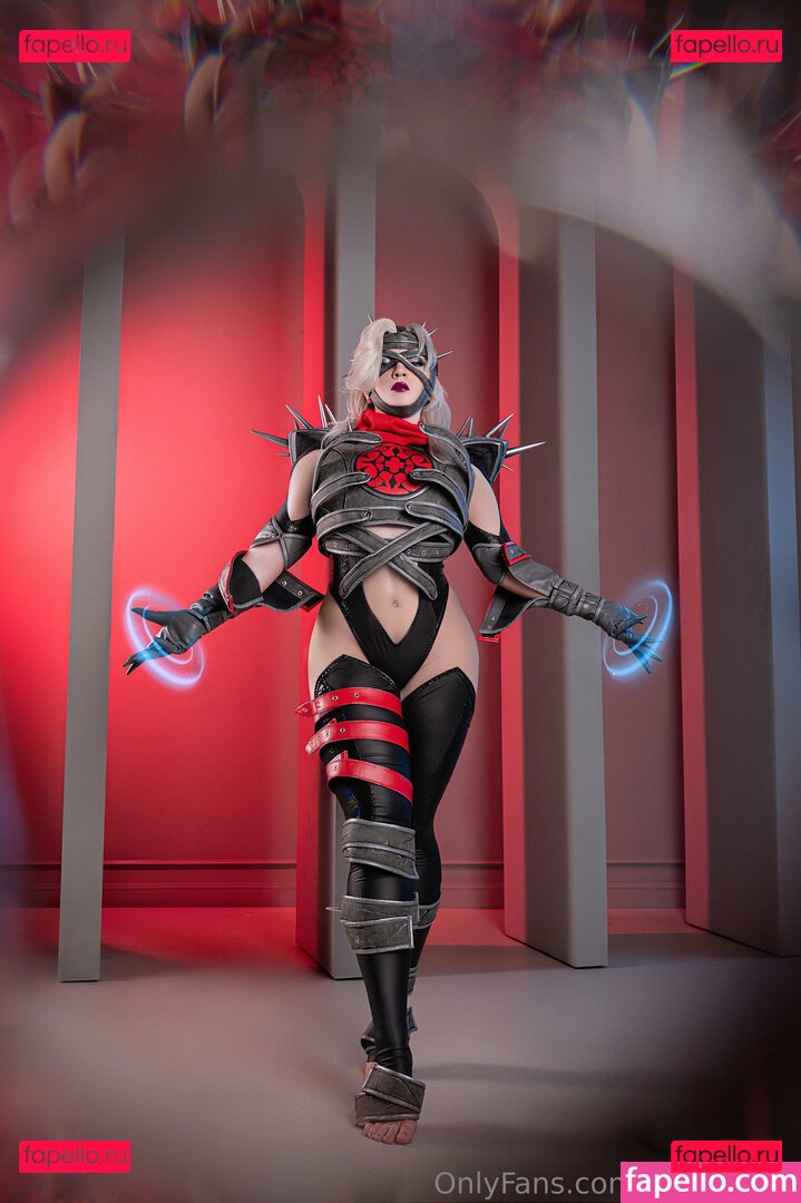 zoevolf / zoevolfcos Onlyfans Photo Gallery 