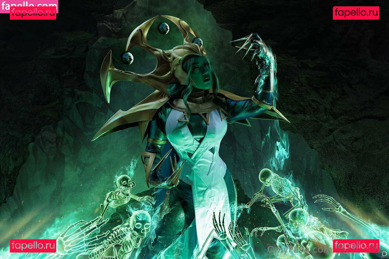 zoevolf / zoevolfcos Onlyfans Photo Gallery 