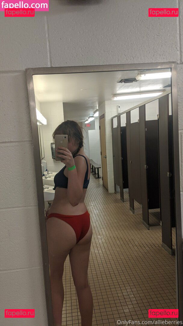 Allieberries / Buggybabyy / allieberry Onlyfans Photo Gallery 