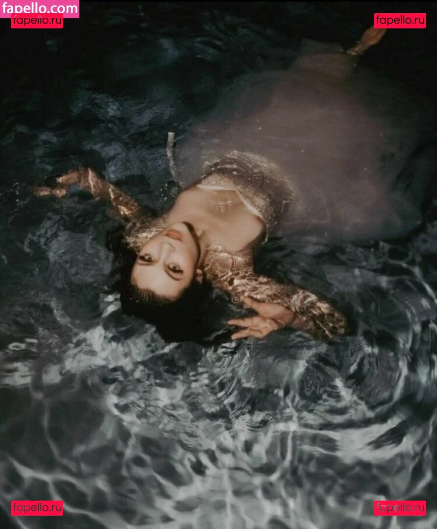 Jessie Paege / itsjessiepaege / jessiepaege / www.youtube.com