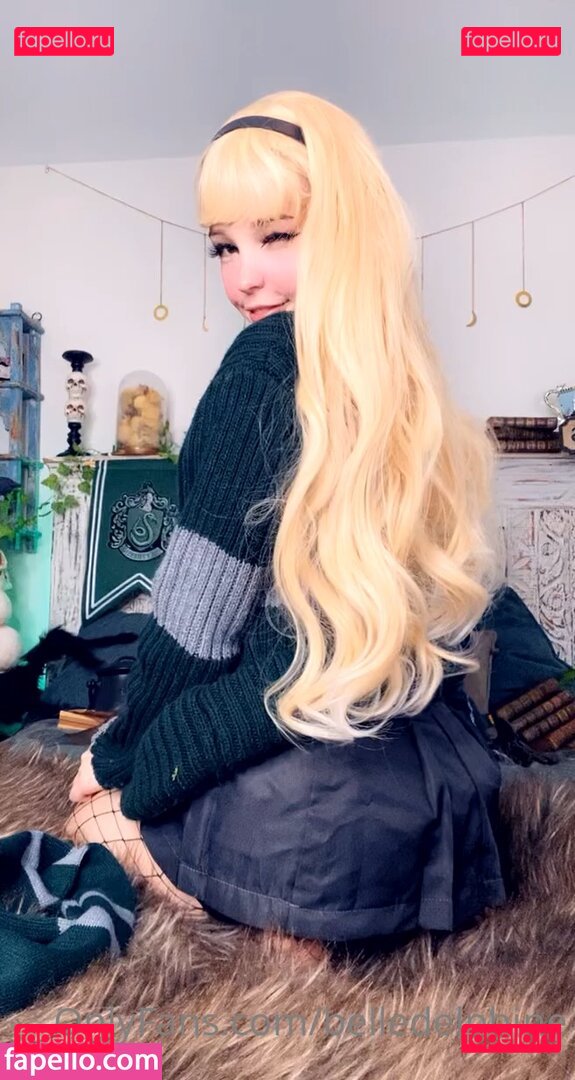 Belle Delphine / belledelphine / bunnybelledelphine / bunnydelphine / missingmiley Onlyfans Photo Gallery 