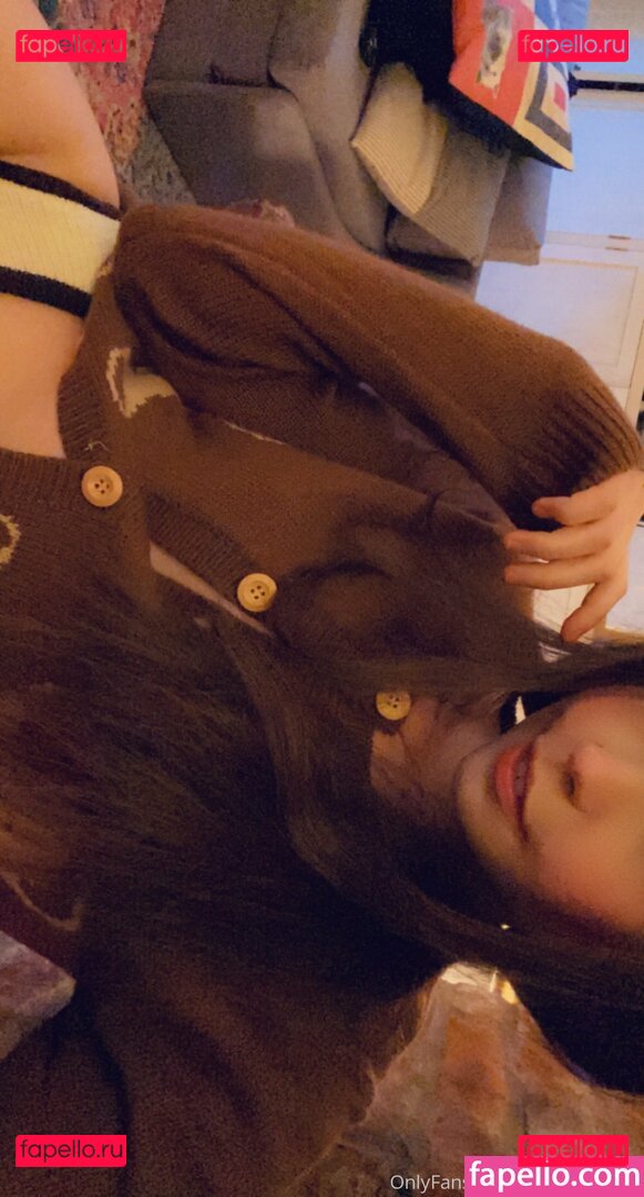 Belle Delphine / belledelphine / bunnybelledelphine / bunnydelphine / missingmiley Onlyfans Photo Gallery 