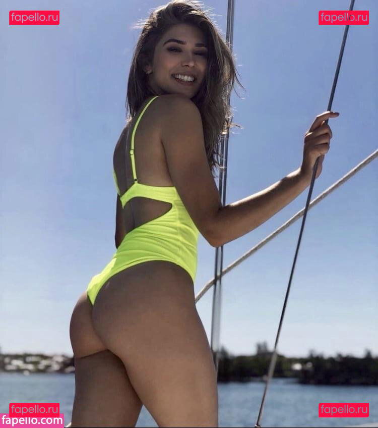 Cathy Kelley / catherinekelley / cathykelley / itscathykelley Onlyfans Photo Gallery 