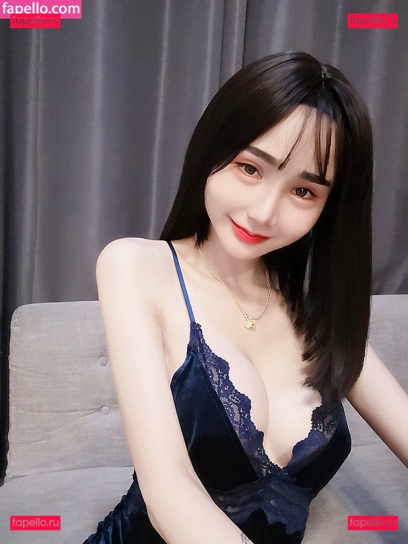 valentine8_official Nude Onlyfans Photo 9