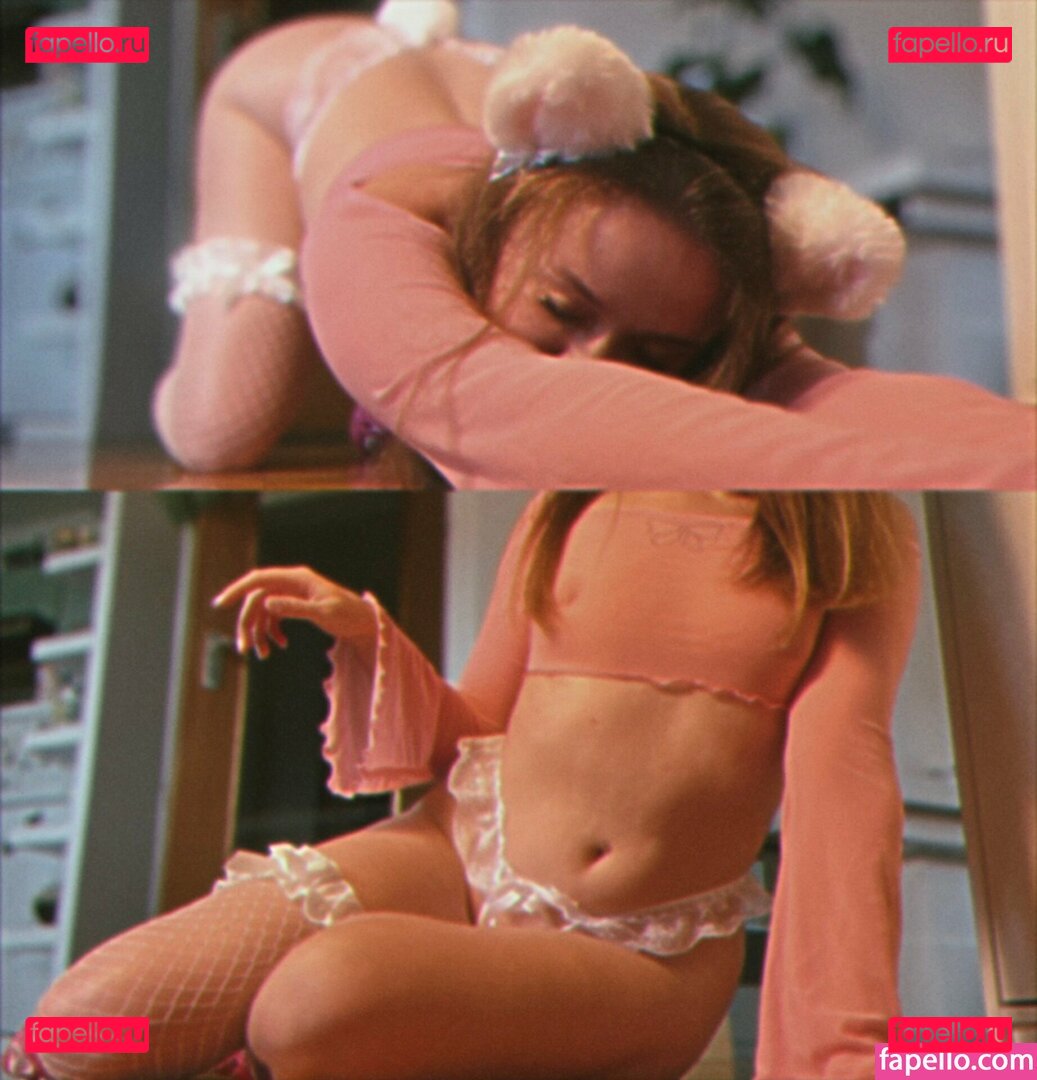 mika_tyan Nude Onlyfans Photo 26