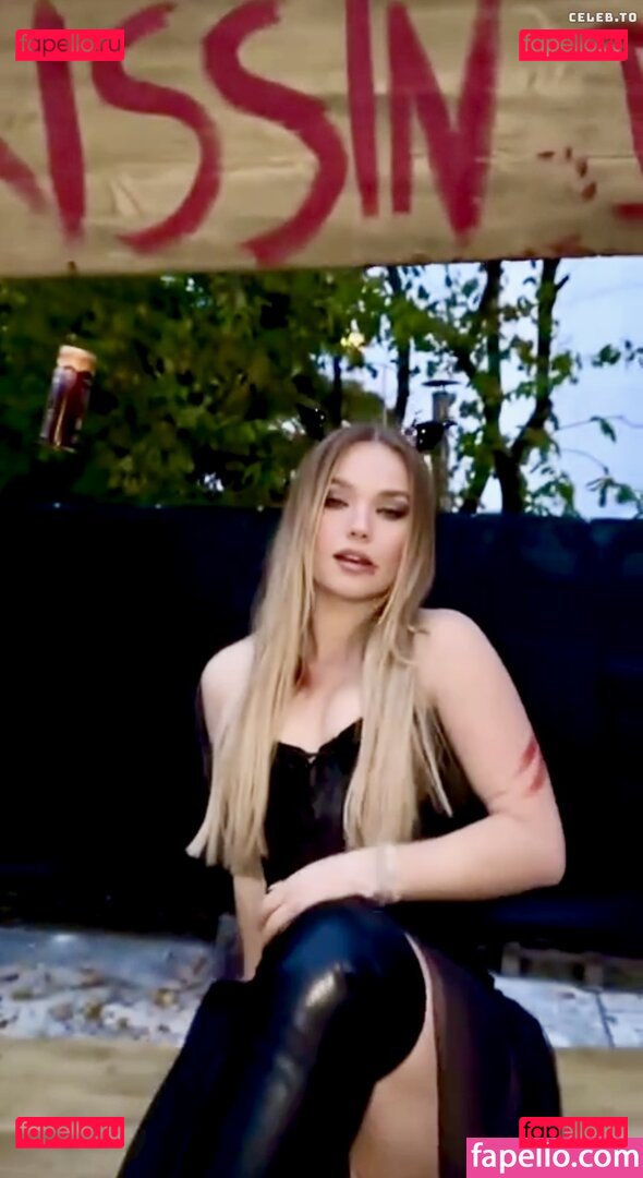 Julia Beautx Nude Onlyfans Photo 4