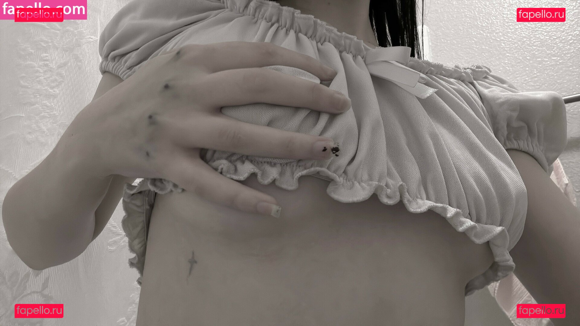 urstitched Nude Onlyfans Photo 70