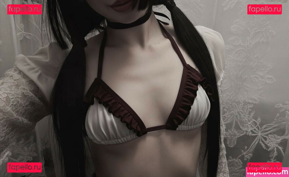 urstitched / veildose / vmvideo Onlyfans Photo Gallery 