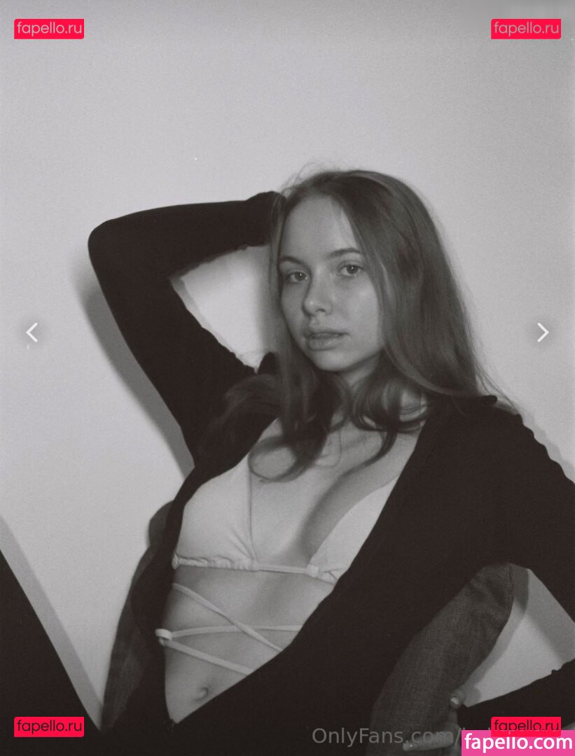 Baby Riley Nude Onlyfans Photo 36