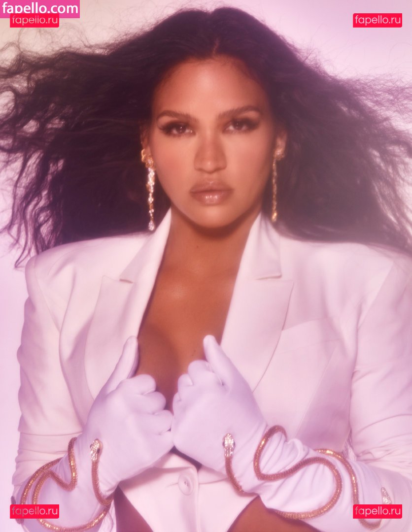 Cassie Ventura / RealCassie / cassie Onlyfans Photo Gallery 