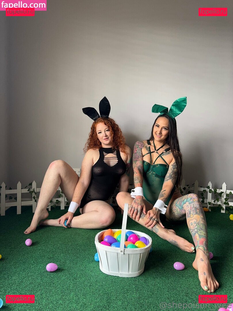 poison_ivee Nude Onlyfans Photo 27