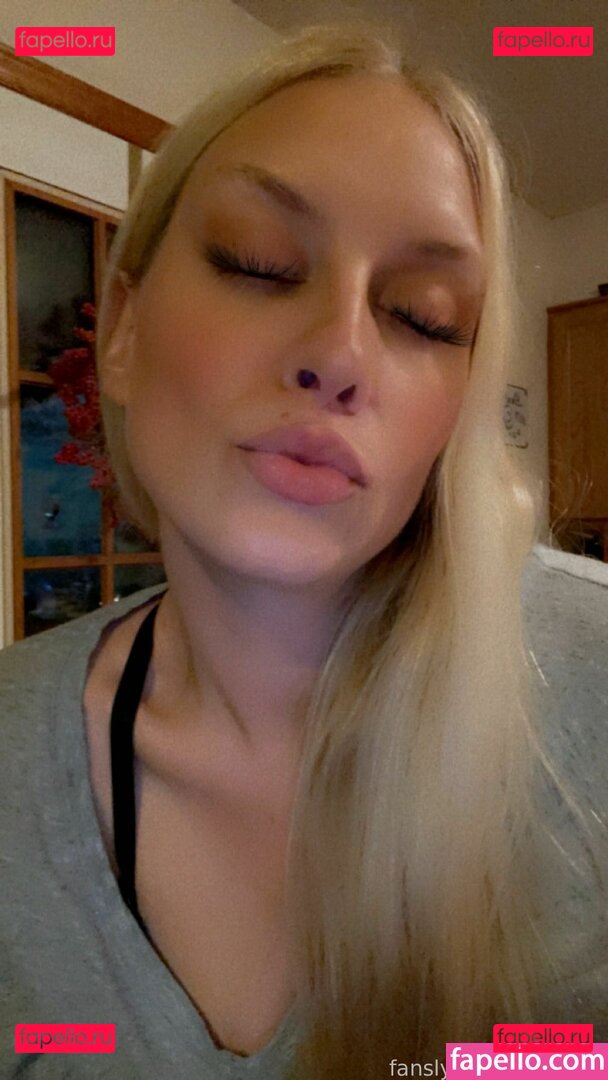 sapioslut Nude Onlyfans Photo 22