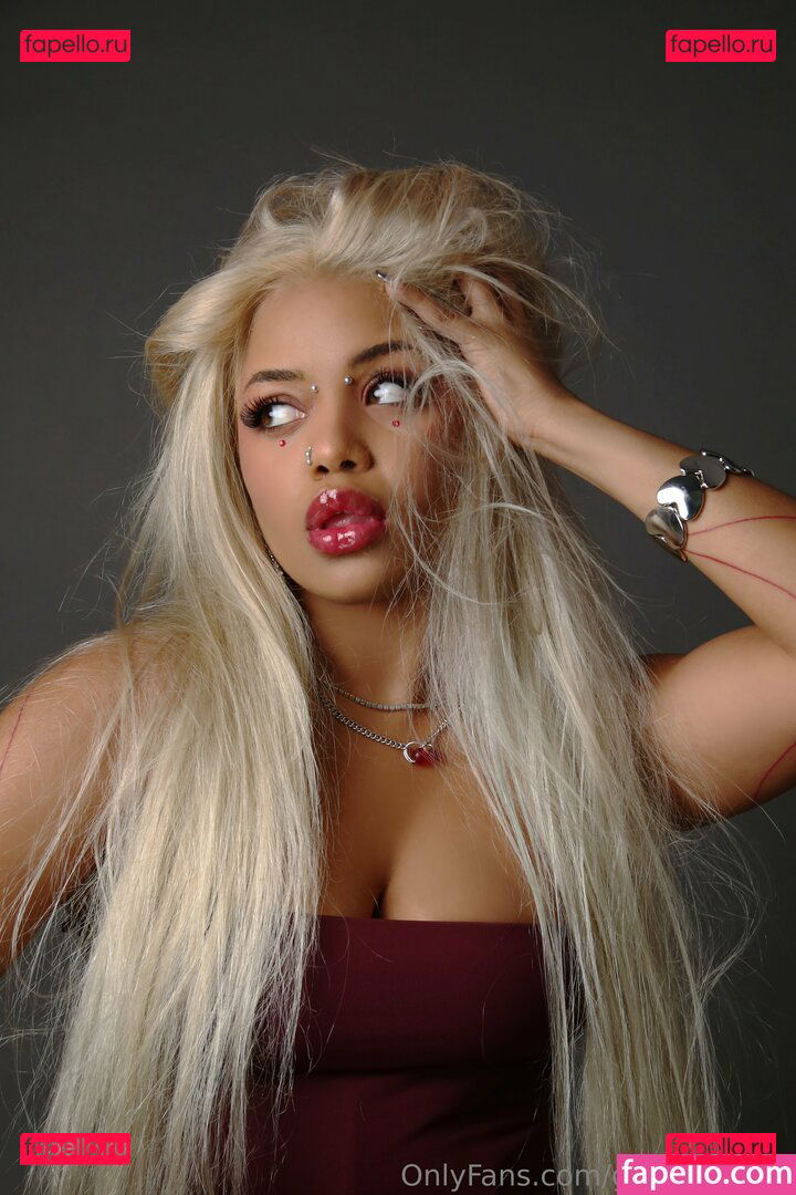 goddessnine Onlyfans Photo Gallery 