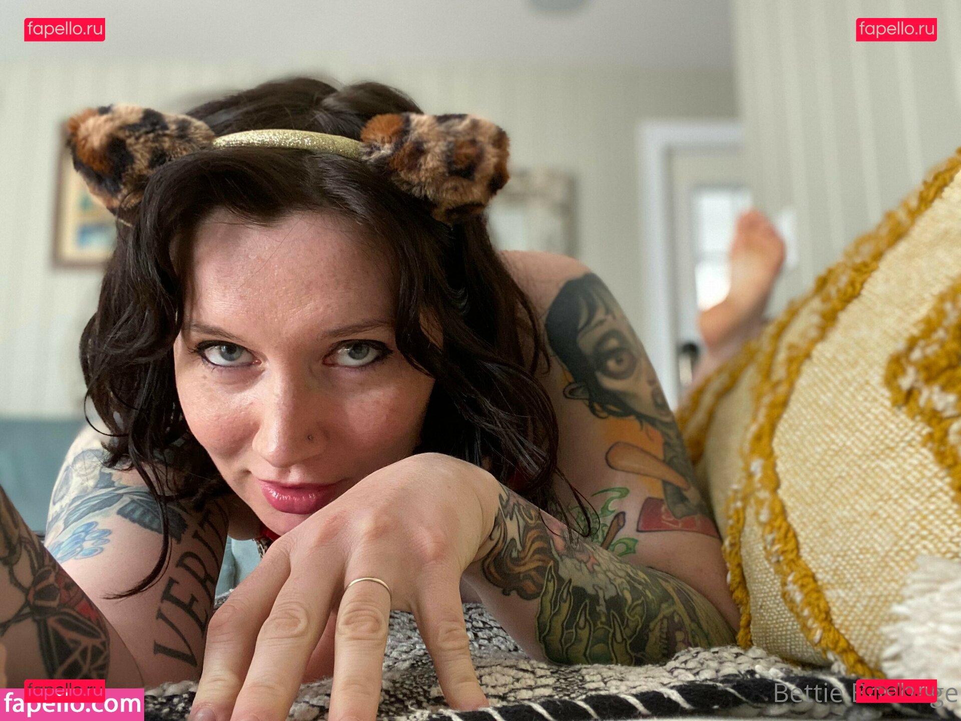 Bettie Bondage Nude Onlyfans Photo 32