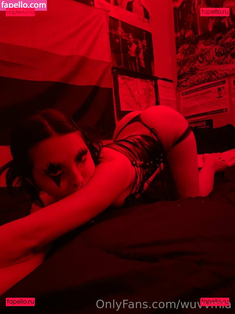 wuvmia / wuvvmia Onlyfans Photo Gallery 