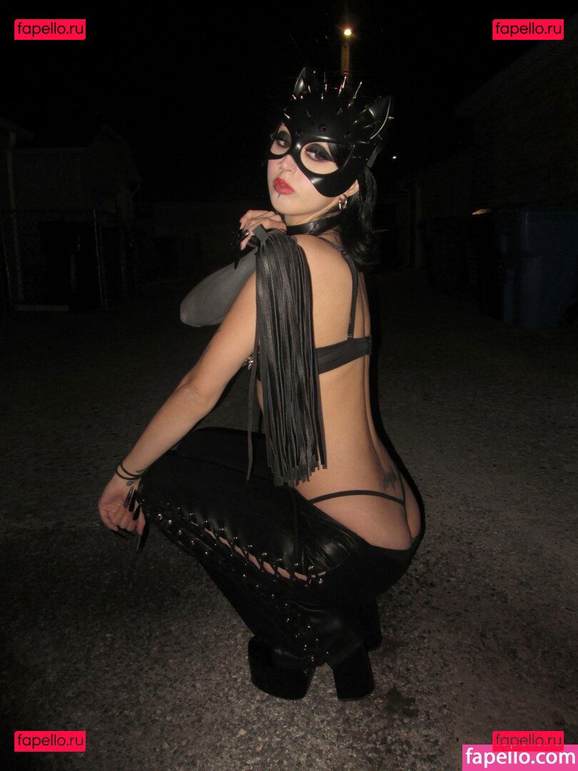 wuvmia / wuvvmia Onlyfans Photo Gallery 