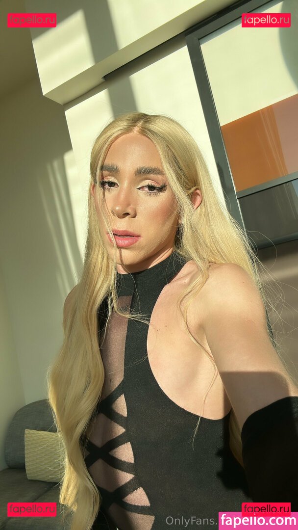 eizus.t Nude Onlyfans Photo 42