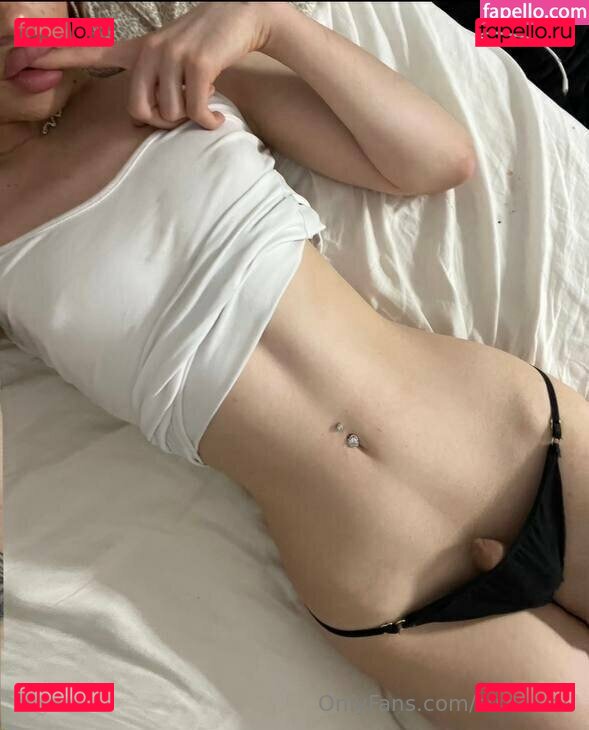eizus.t Nude Onlyfans Photo 10