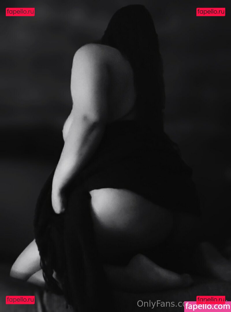 ainoasi Nude Onlyfans Photo 11