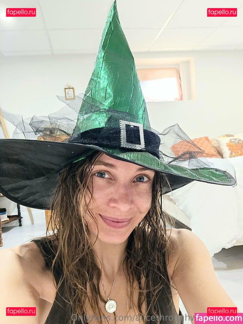 alicethroughwonderland Nude Onlyfans Photo 39