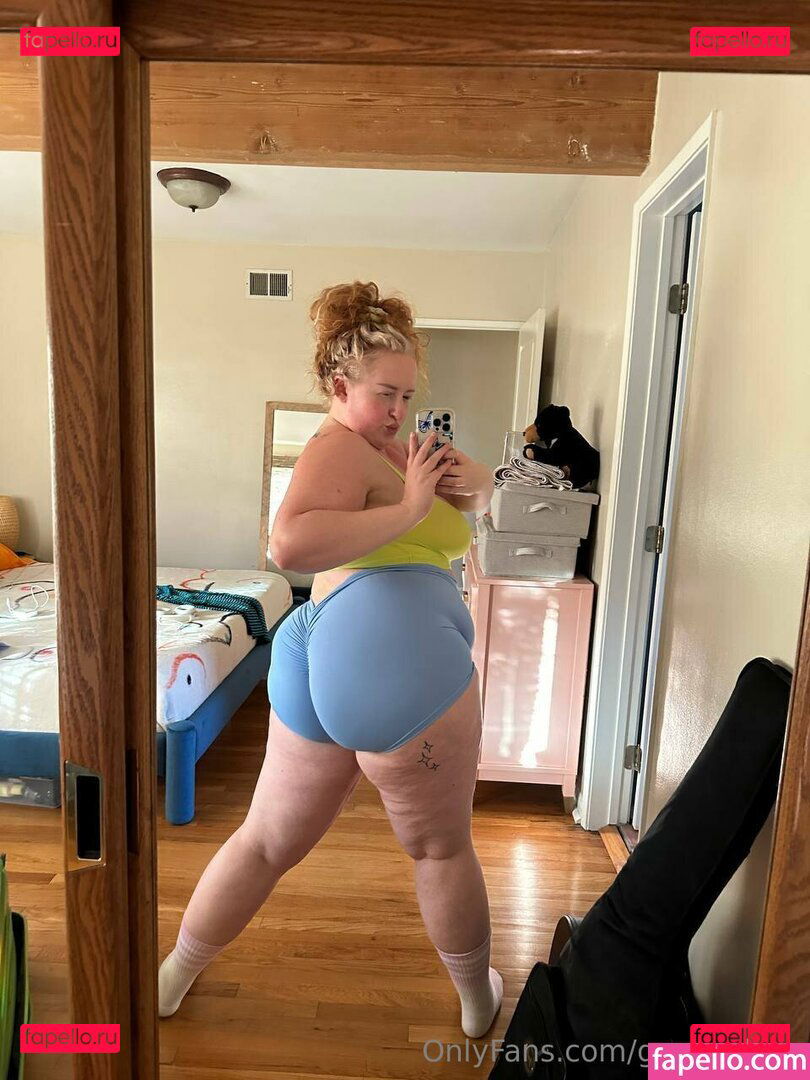 gwenadora / gwenisadorable Onlyfans Photo Gallery 