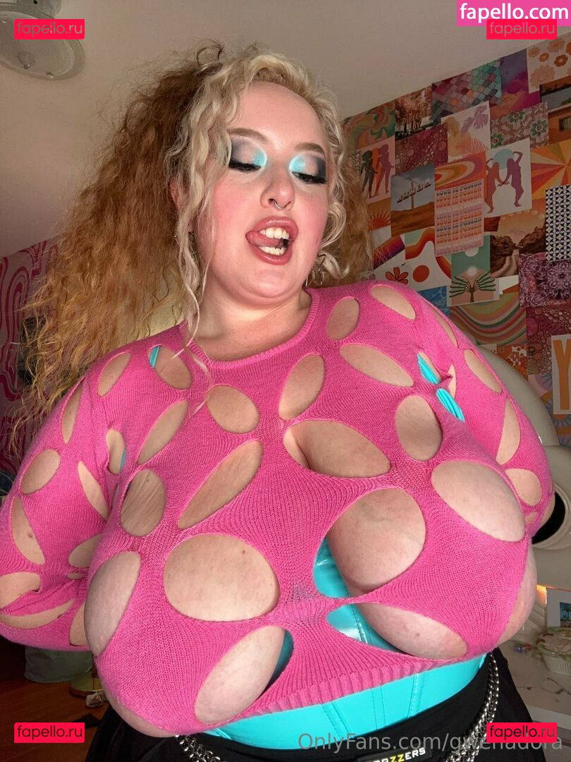 gwenadora / gwenisadorable Onlyfans Photo Gallery 