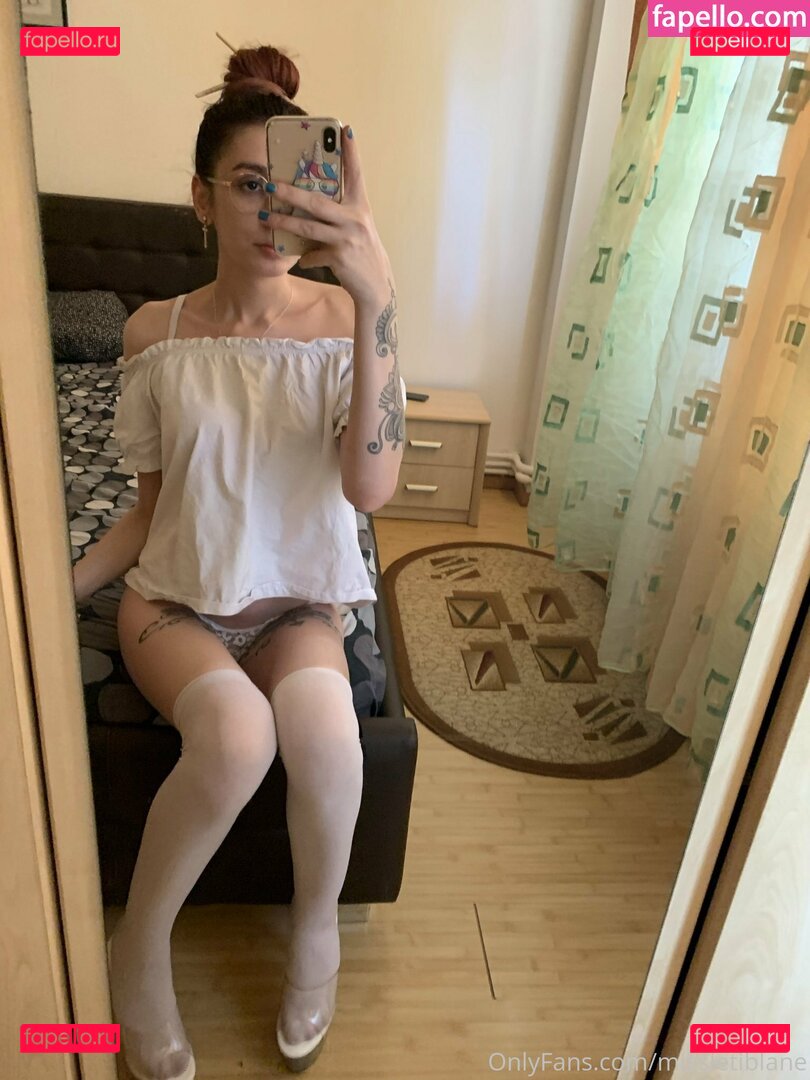 LeticiaBlane Nude Onlyfans Photo 44