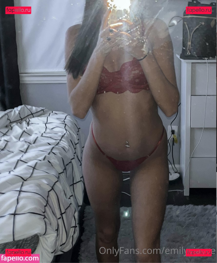 Emily Jaye / emilyjayepro / emilywrestling / emilyyjayye Onlyfans Photo Gallery 