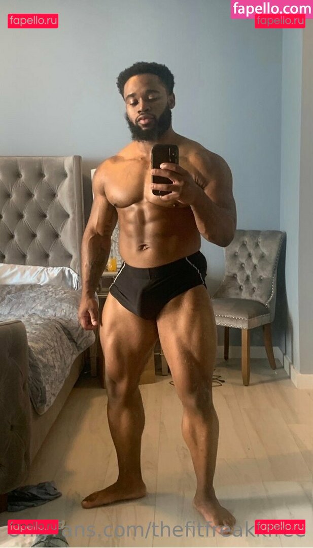 thefigfreek / thefitfreakkfree Onlyfans Photo Gallery 