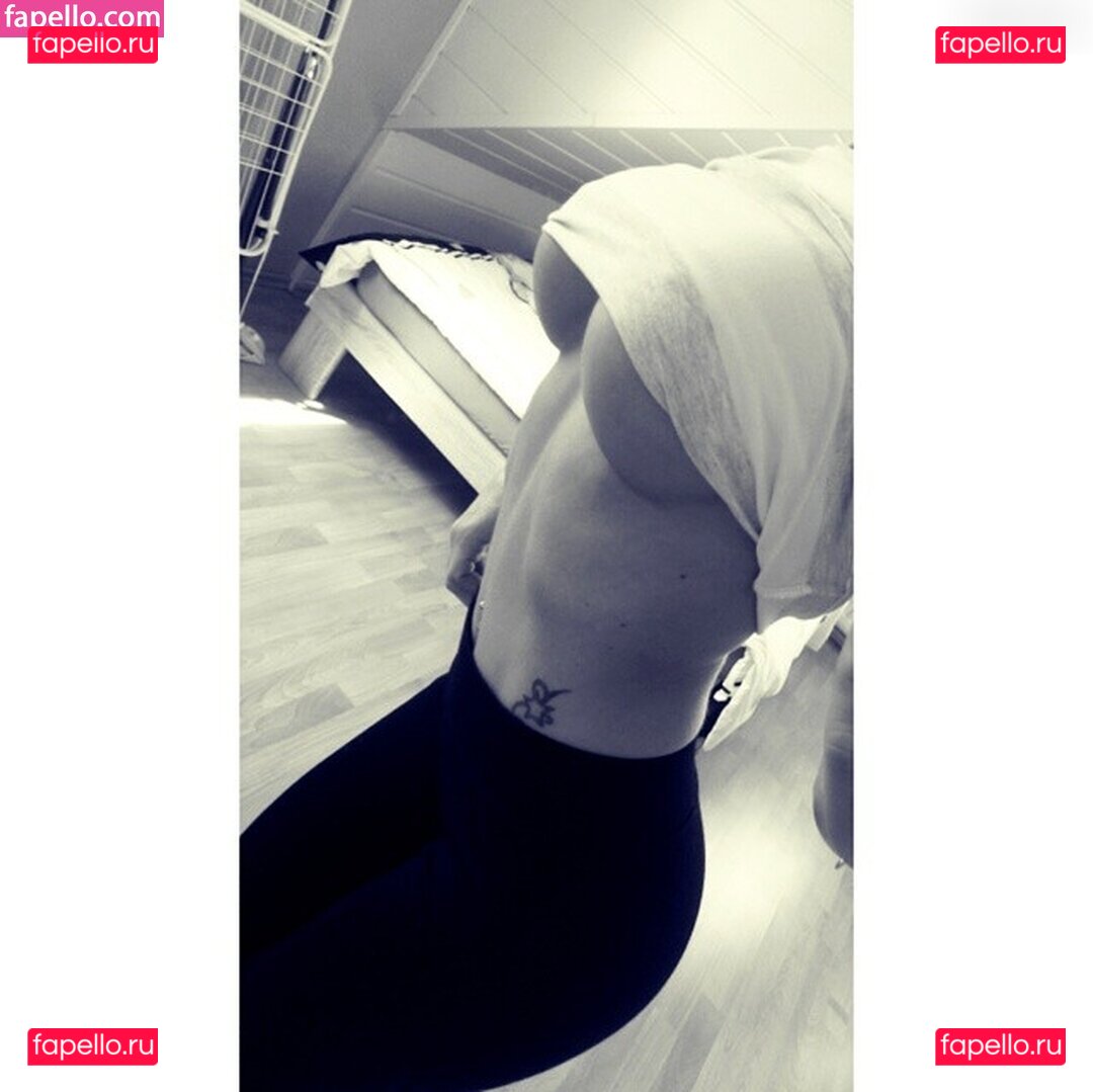 Lizzyvanhyde Nude Onlyfans Photo 29