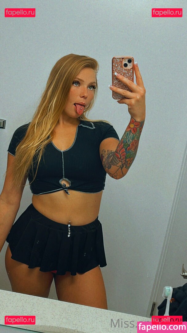 isnowyummy / miss.snowww Onlyfans Photo Gallery 