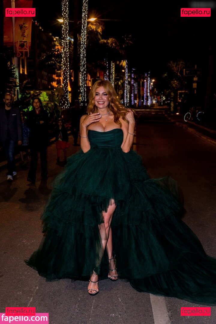 Palina Rojinski / PalinaRojinski / action / palinski Onlyfans Photo Gallery 