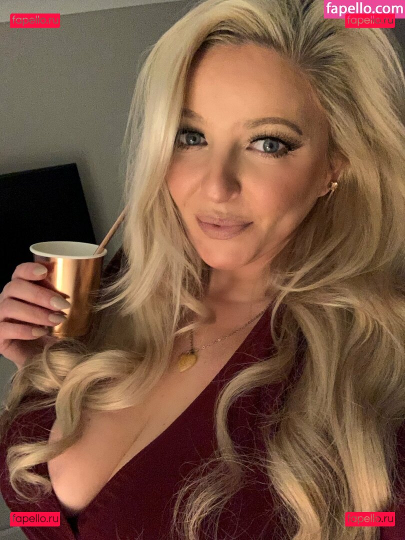 Julie Nude Onlyfans Photo 29