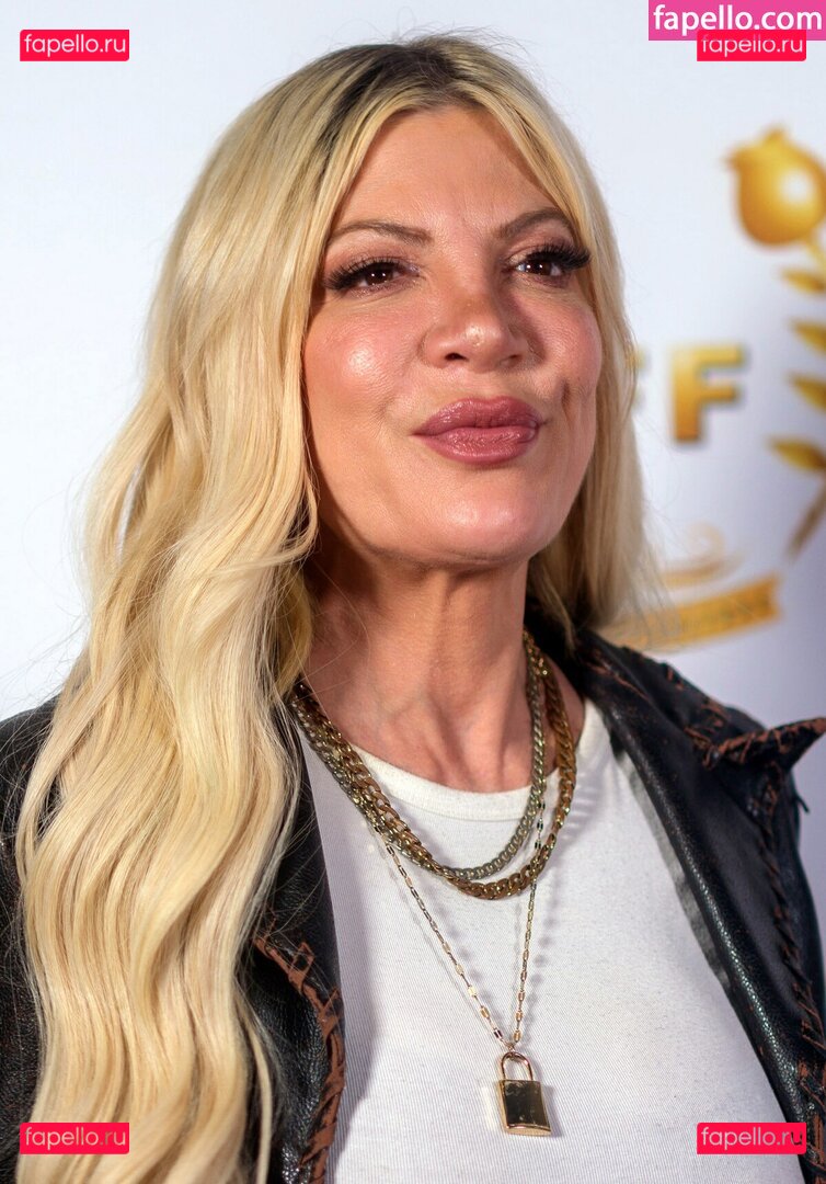 Tori Spelling Nude Onlyfans Photo 21