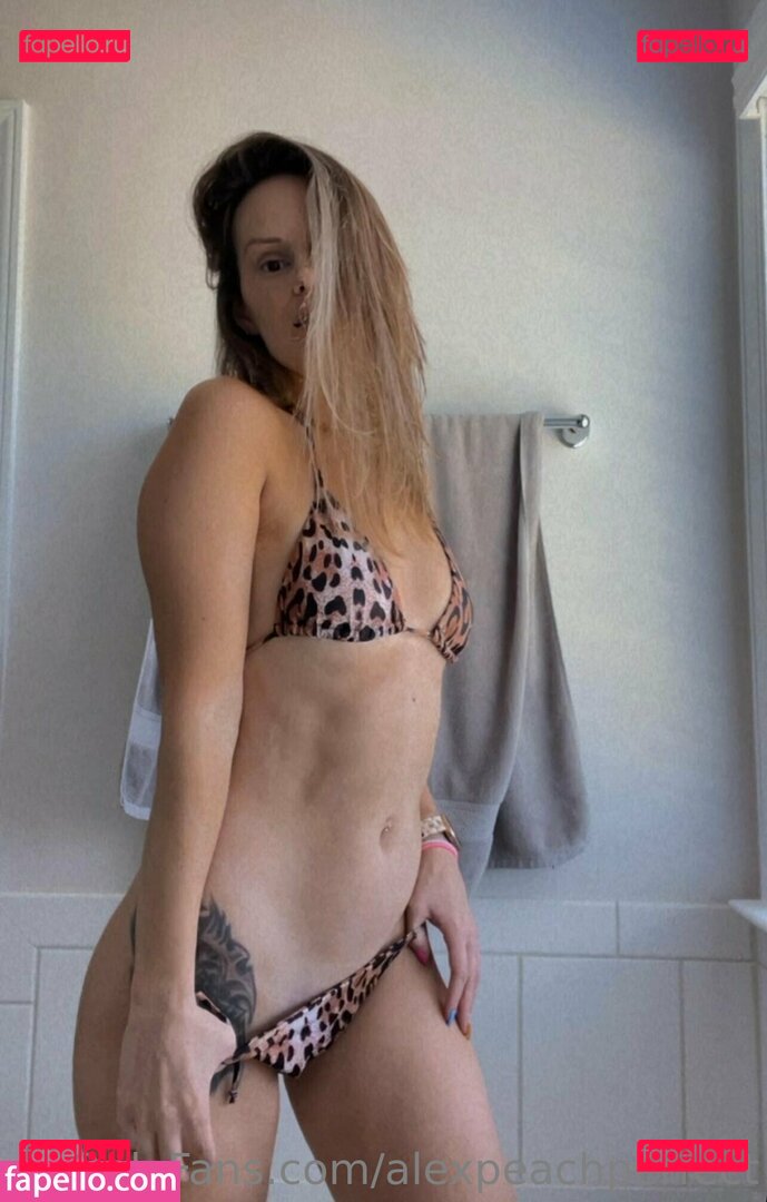 alexpeachperfect Nude Onlyfans Photo 47