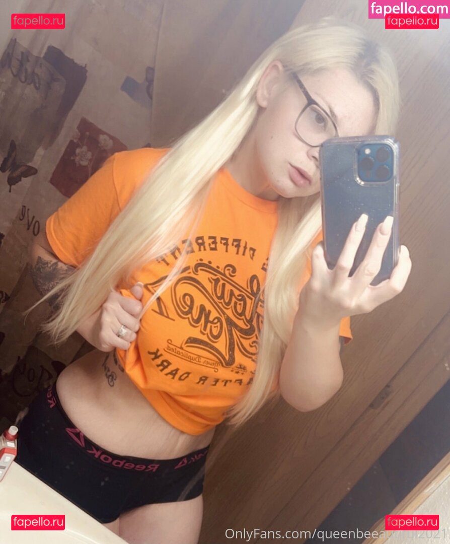 qlfjj / queenbeeautiful2021 Onlyfans Photo Gallery 