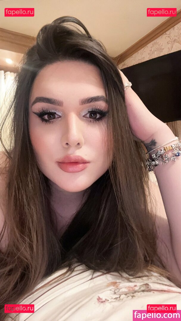 Yasmin Bianchi / theangeldesire / yasminbianchits / yasmingbianchi Onlyfans Photo Gallery 