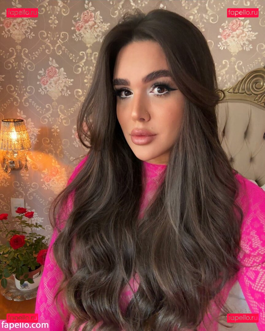 Yasmin Bianchi / theangeldesire / yasminbianchits / yasmingbianchi Onlyfans Photo Gallery 