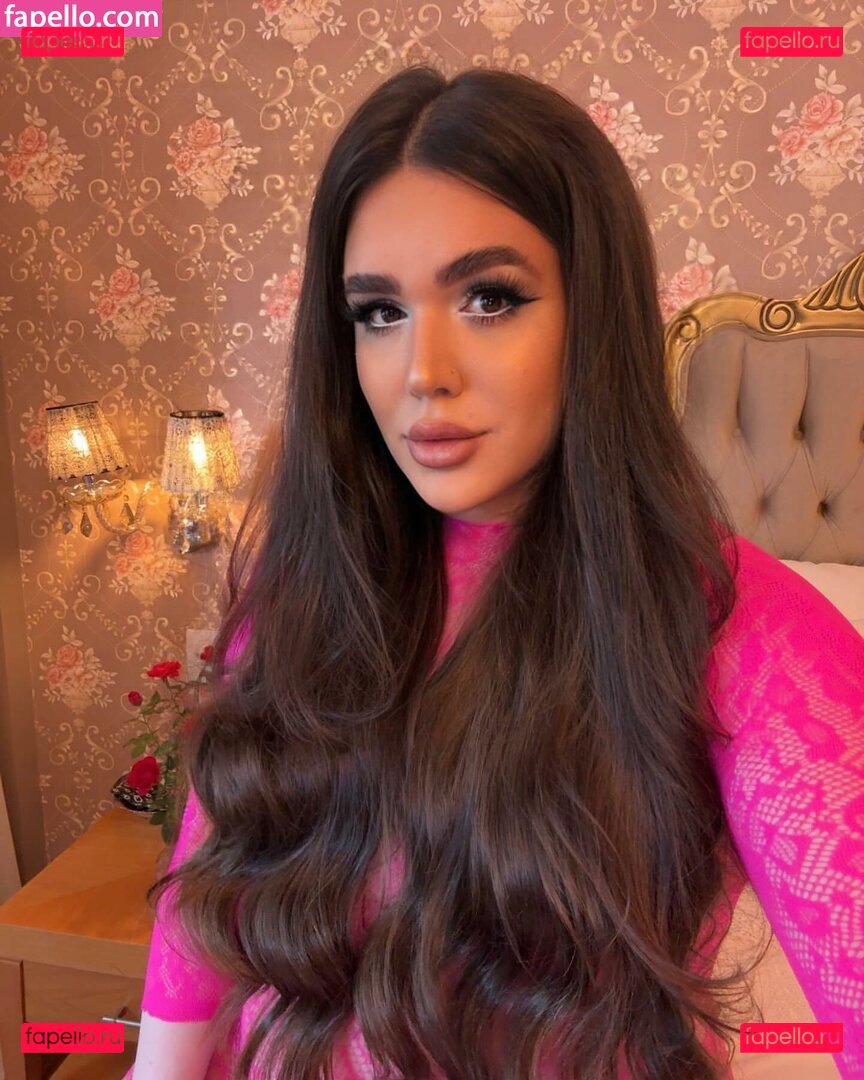 Yasmin Bianchi / theangeldesire / yasminbianchits / yasmingbianchi Onlyfans Photo Gallery 