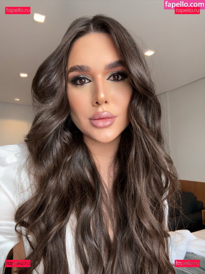 Yasmin Bianchi / theangeldesire / yasminbianchits / yasmingbianchi Onlyfans Photo Gallery 