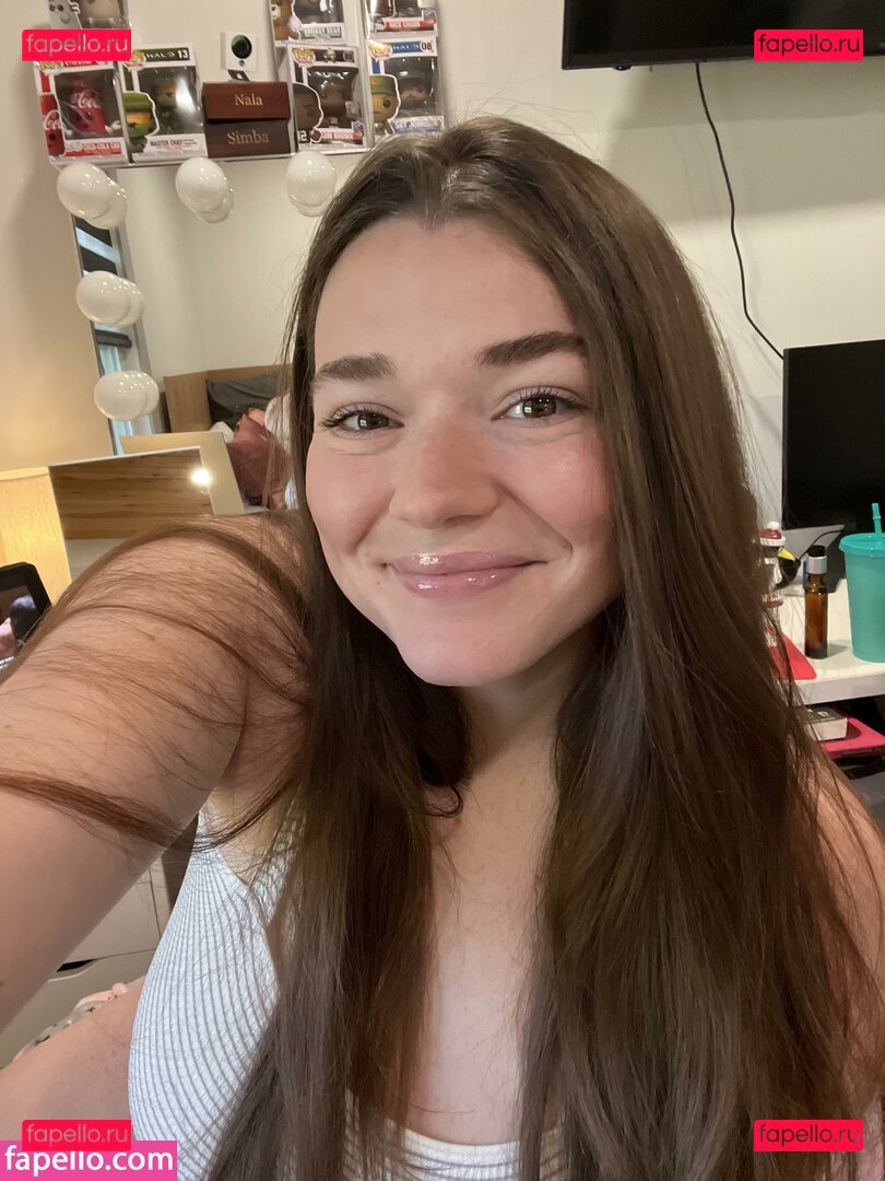 Marie Nude Onlyfans Photo 38