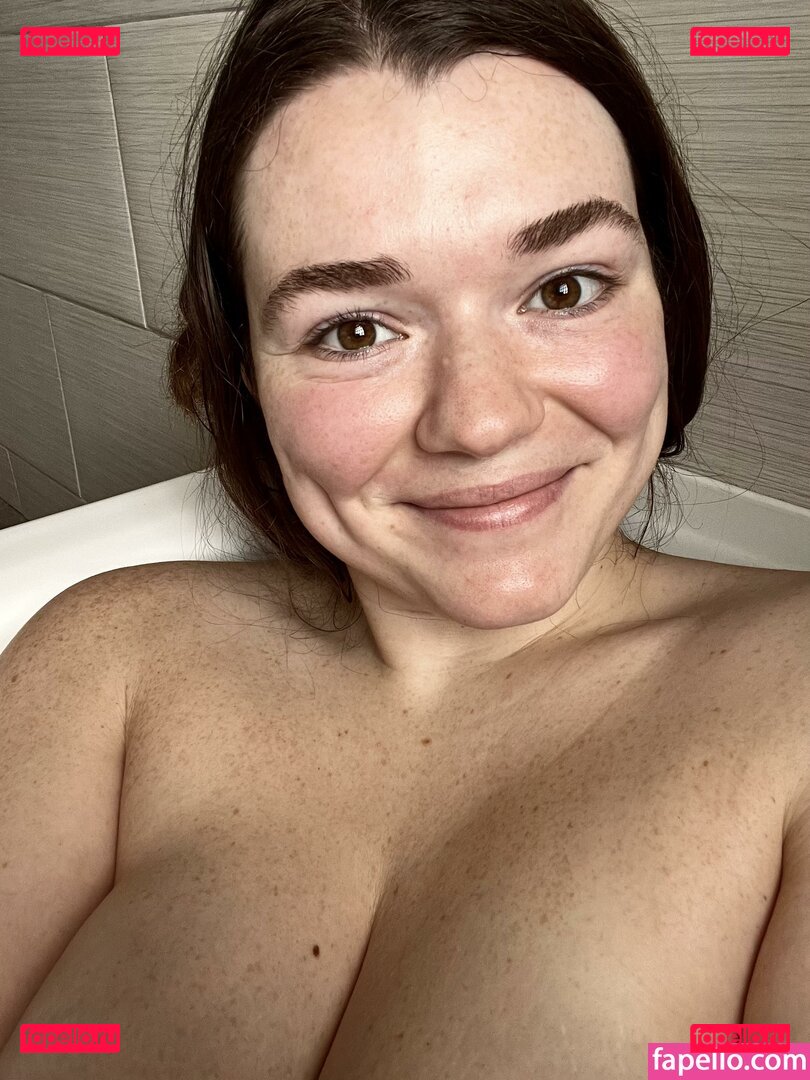 Marie Nude Onlyfans Photo 23