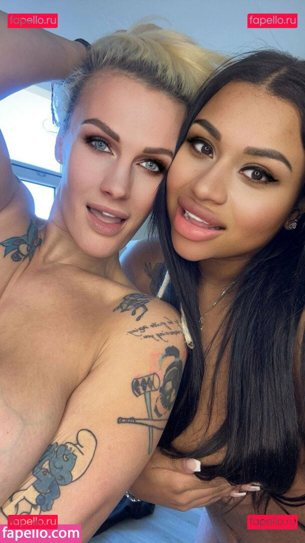 Cindy Dandois / DandoisCindy / cindydandois Onlyfans Photo Gallery 