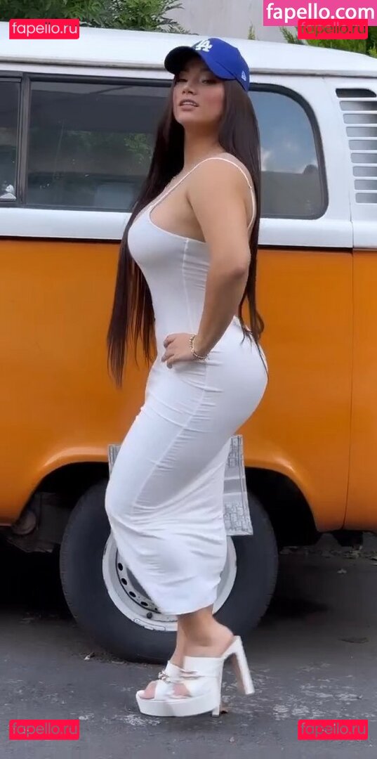 Carolina Pineda Nude Onlyfans Photo 3