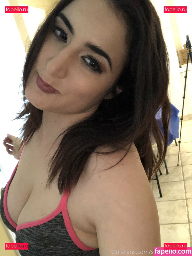 sarcasticbrunettes.library Nude Onlyfans Photo 26